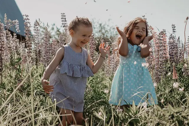 2 girls in the garden